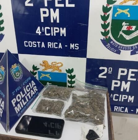 Imagem de compartilhamento para o artigo Skunk e haxixe são apreendidos com homem de 37 anos durante abordagem da PM em Costa Rica da MS Todo dia